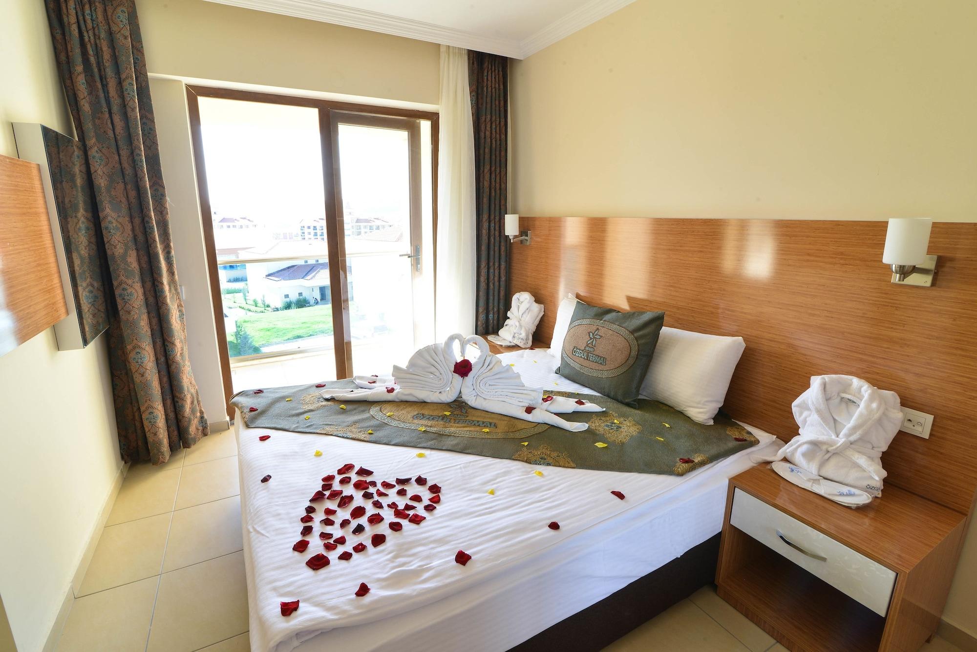 Grand Ozgul Thermal Holiday Village Gazligol ภายนอก รูปภาพ