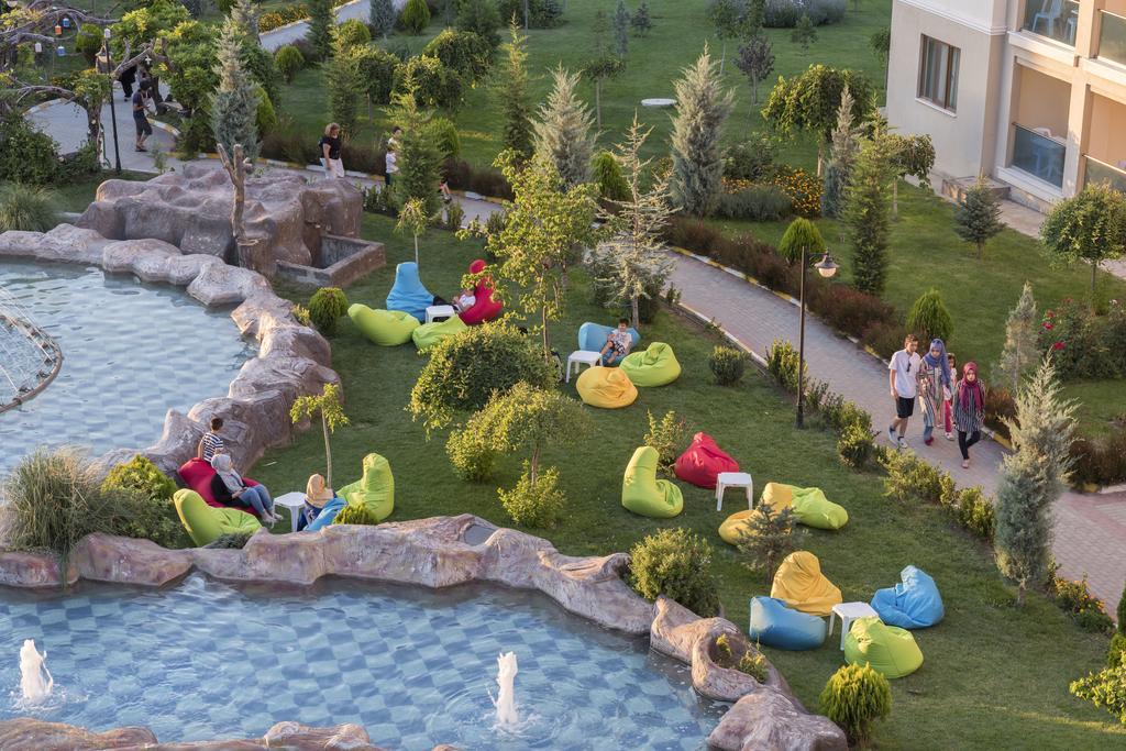 Grand Ozgul Thermal Holiday Village Gazligol ภายนอก รูปภาพ